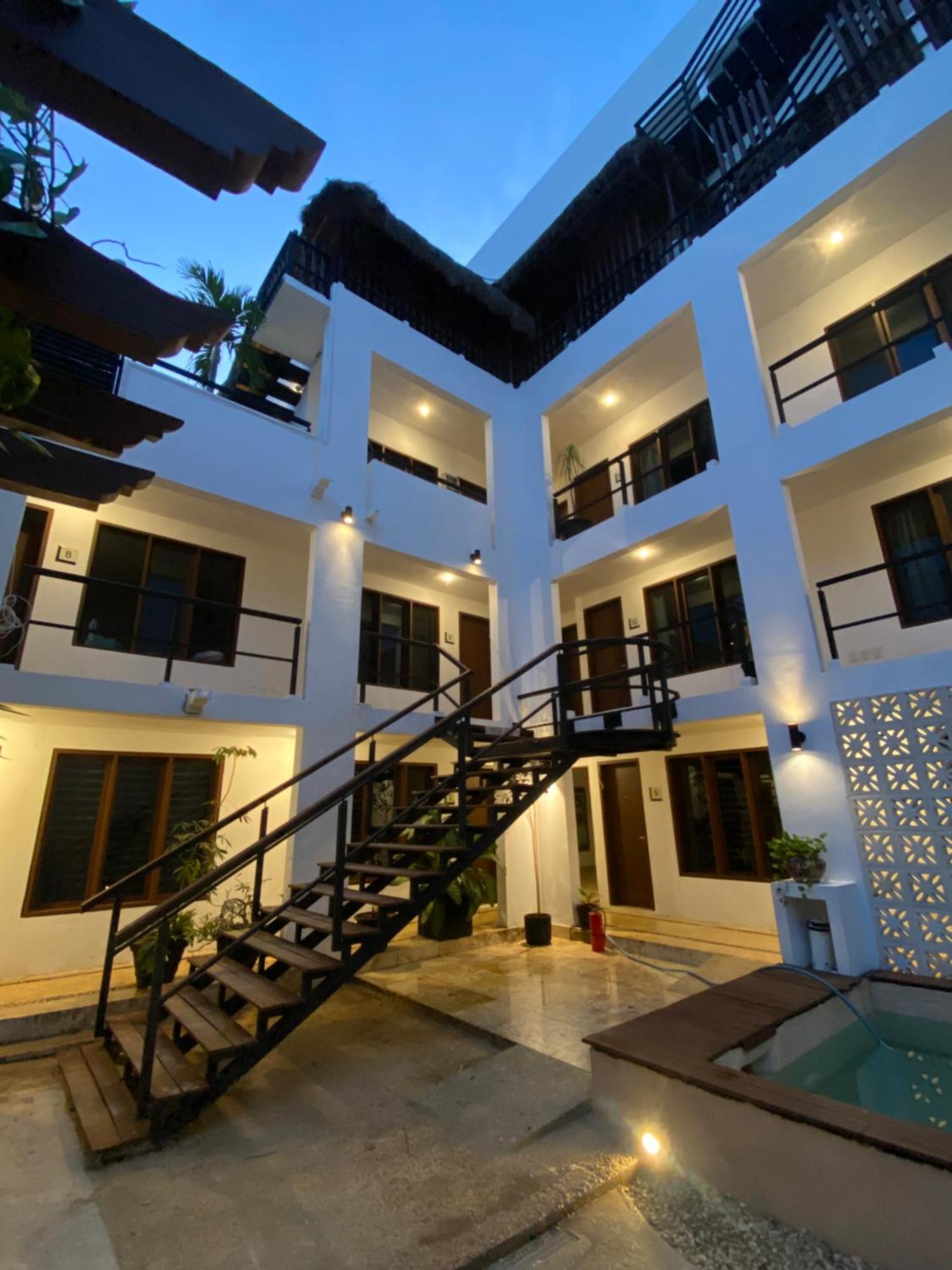 Hotel Aria Quinta Avenida & Rooftop *