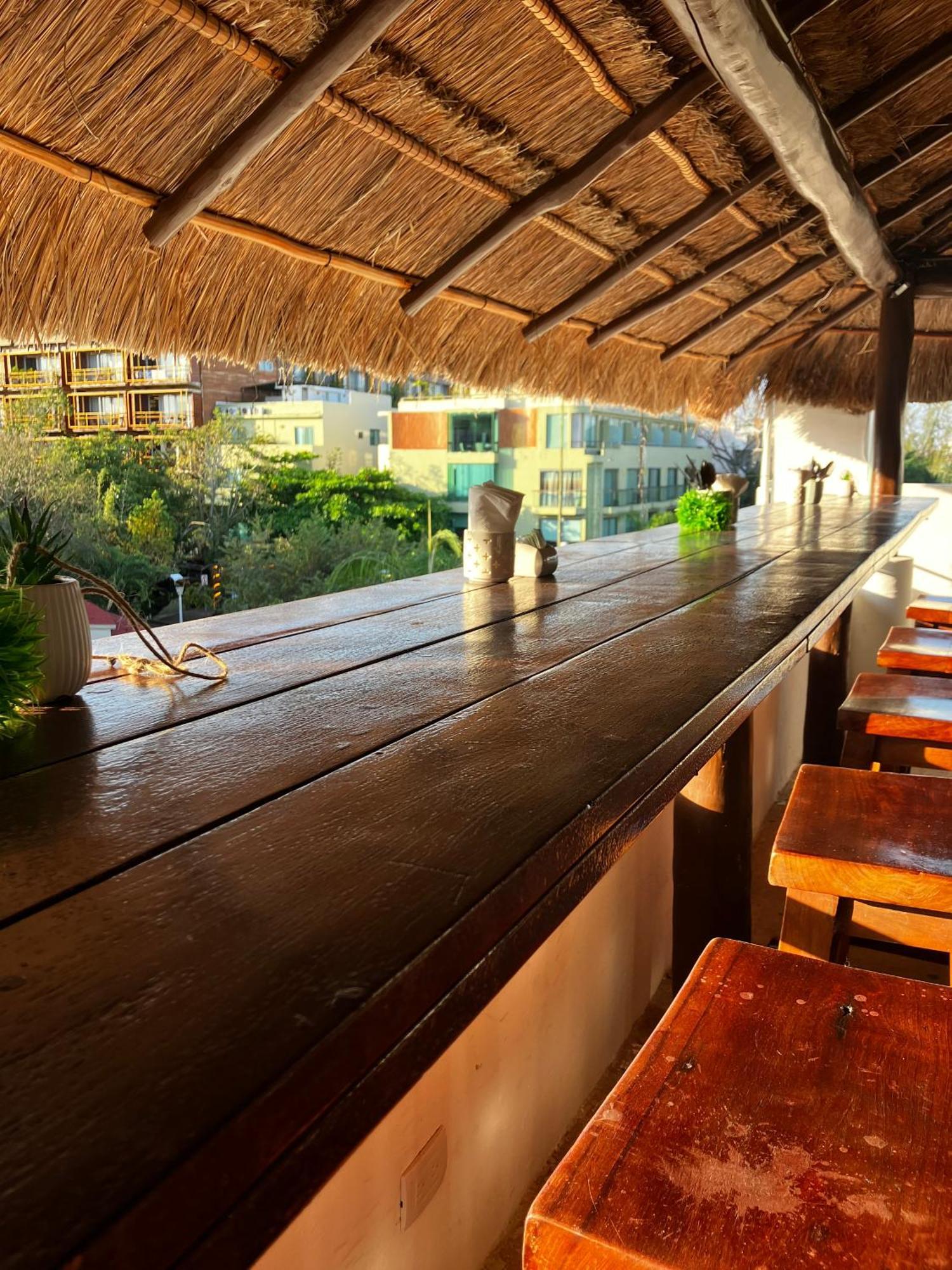 Aria Quinta Avenida & Rooftop